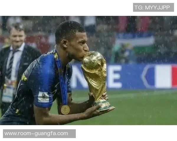 姆巴佩加盟皇马后荣誉之路跌宕起伏本赛季仍有机会争夺两项冠军