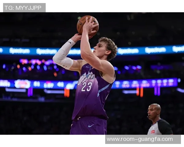 独行侠半场小负爵士弗拉格表现出色浓眉马尔卡宁各有贡献 独行侠半场小负爵士弗拉格表现出色浓眉马尔卡宁各有贡献